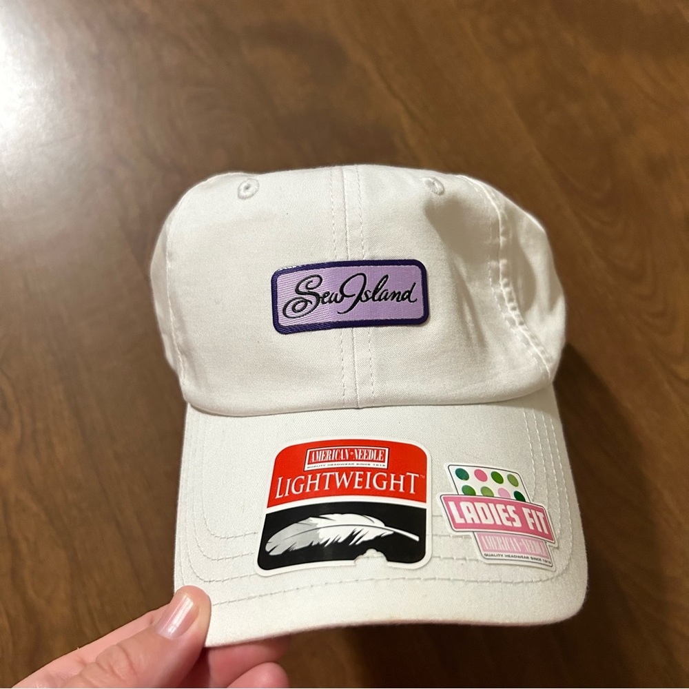 Sea Island golf hat NWT